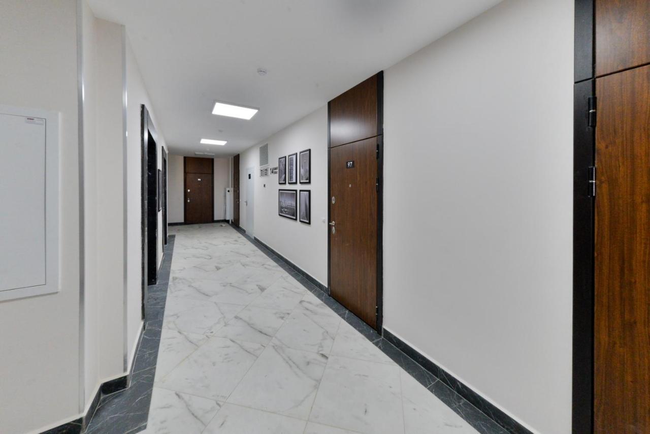 ErNaz Plus Apartments: Sauran-Towers Asztana Kültér fotó